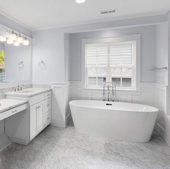 Une création de salle de bain et de cuisine sur mesure !